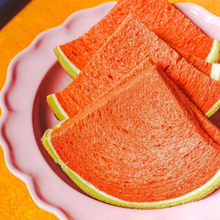 Stuffed Watermelon Flavored Toast 188g