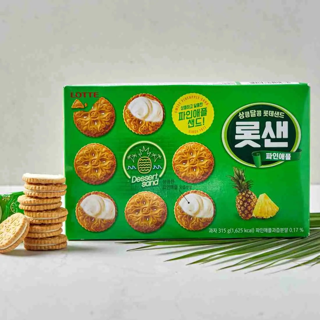 Lotte Pineapple Sandwich Cookie 315g (Korea)